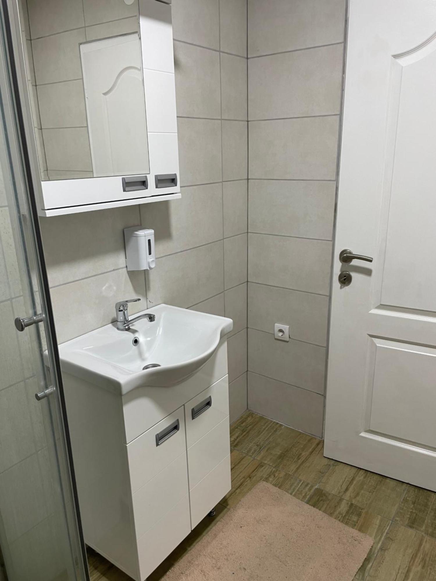 Apartments Peka Dusanovac Exterior photo